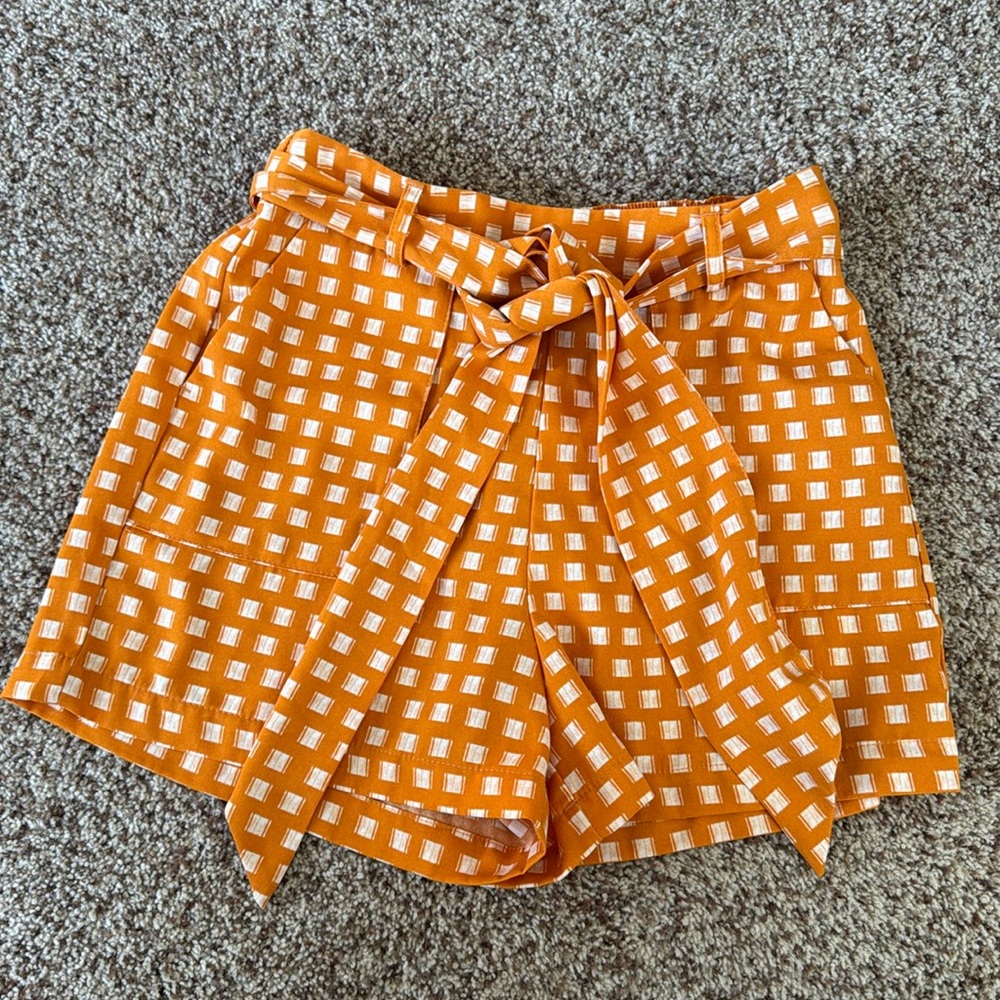 A new day belted short XS